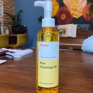 ma:nyo Pure Cleansing Oil